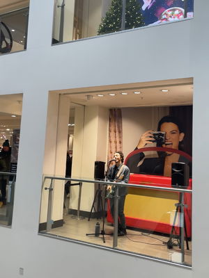 Event Valentine Singer Guitarist London