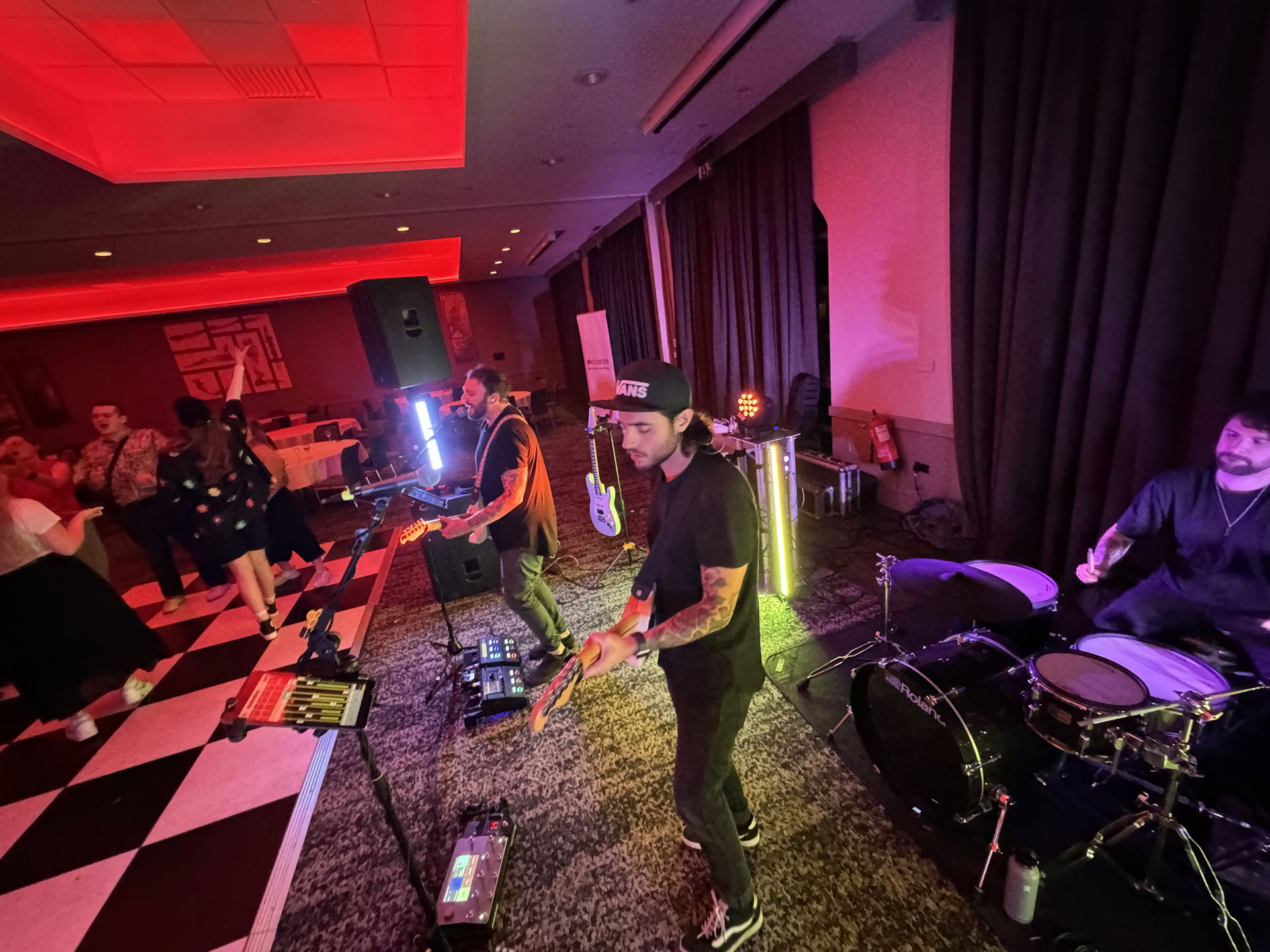 Happy Hour Deluxe Function Band Review Corporate Event Berkshire