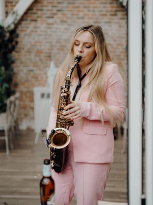 Event Smokeshow Vocals/Acoustic Guitar & Saxophone Duo West Yorkshire