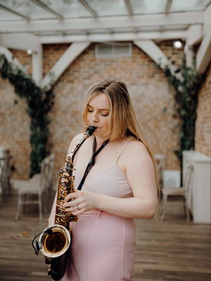 Event Smokeshow Vocals/Acoustic Guitar & Saxophone Duo West Yorkshire