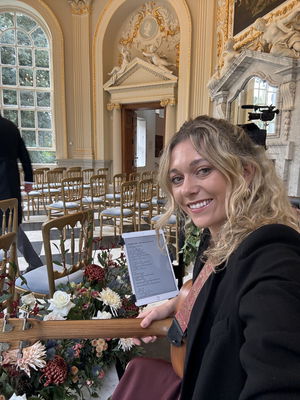 Event Kelly Barnes Singer Guitarist Northamptonshire