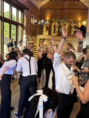 Event Fresh Rock and Pop Party Band London