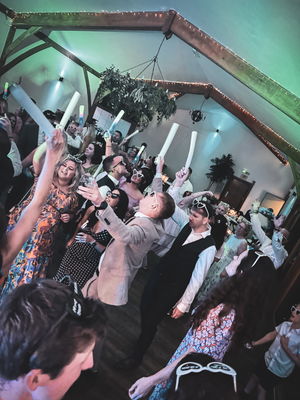 Event Happy Hour Rock and Pop Party Band Kent