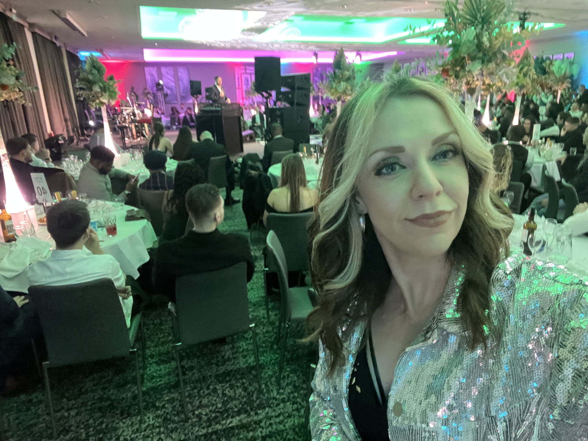 Singer DJ Jodie Party DJ Review Private Party Berkshire