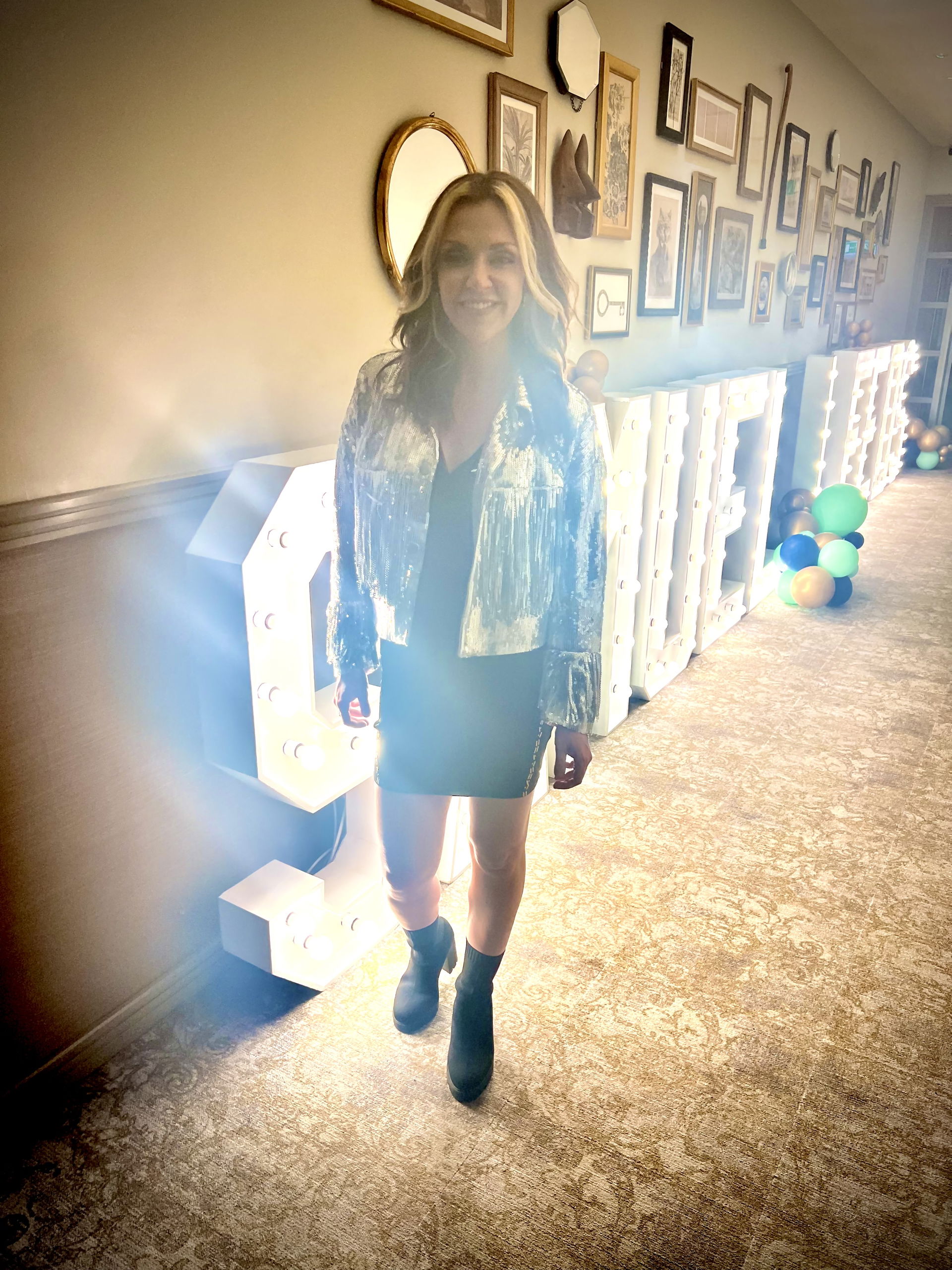 Singer DJ Jodie Party DJ Review Private Party Berkshire