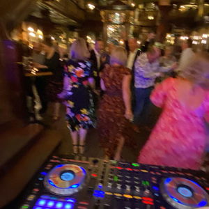 DJ Minute Wedding DJ Wedding London