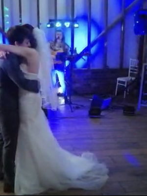 Event LJ Acoustic Singer/Guitarist London