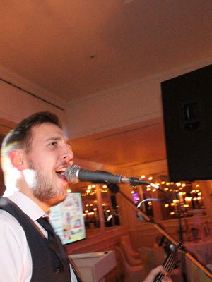 Event The Hot Shots Function Band Essex