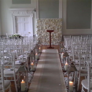 Just a glimpse of the castle from the high street