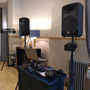 Steeve Mills Wedding DJ Wedding Wiltshire