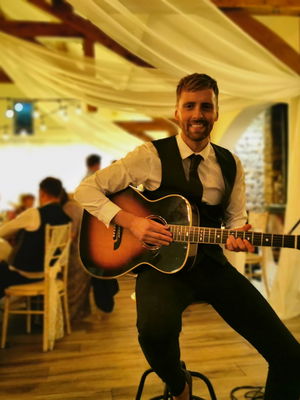 Event Tom Horts Singer Guitarist Lancashire