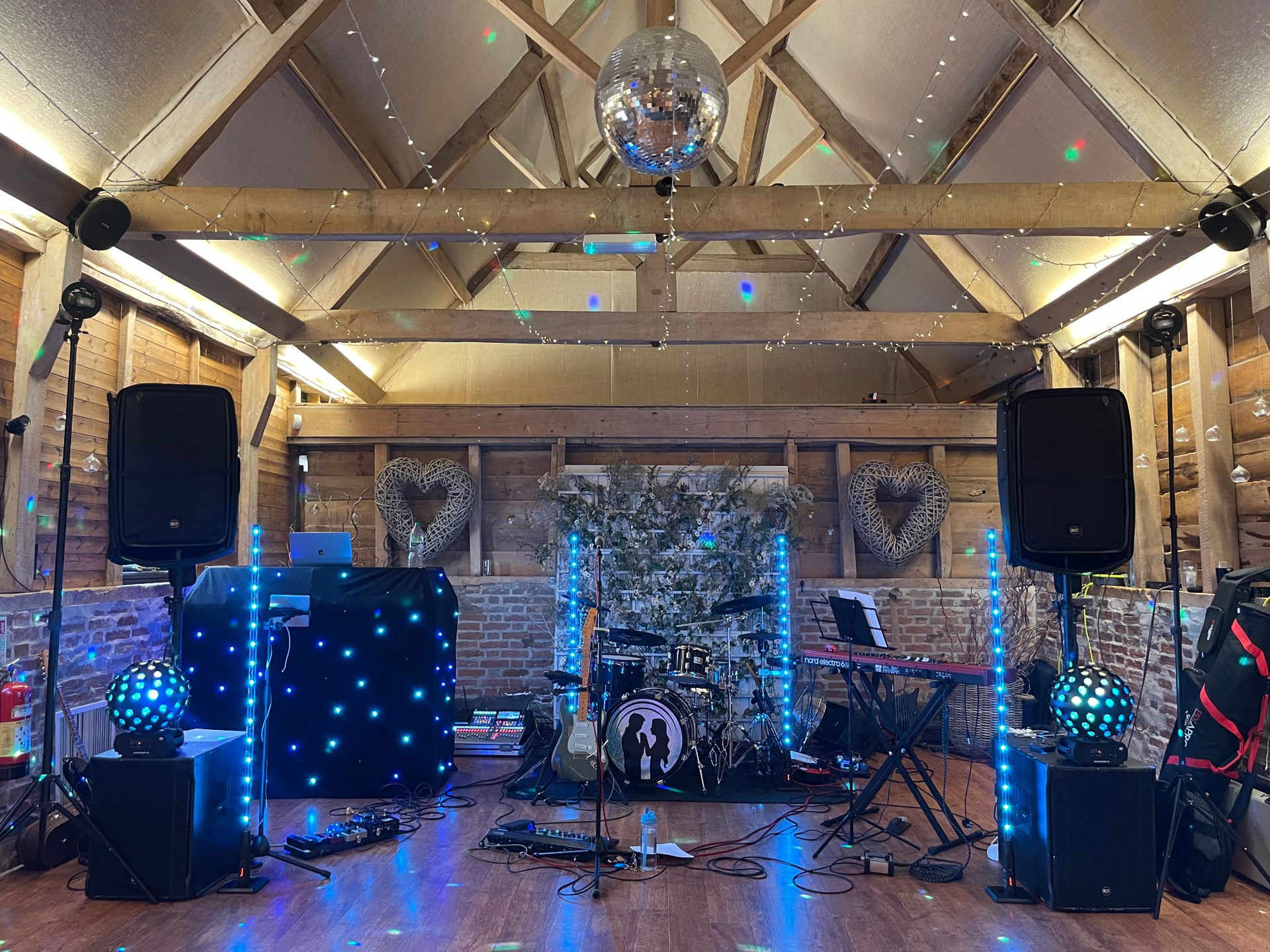 Indie Shakes Function Band Review Wedding Wiltshire