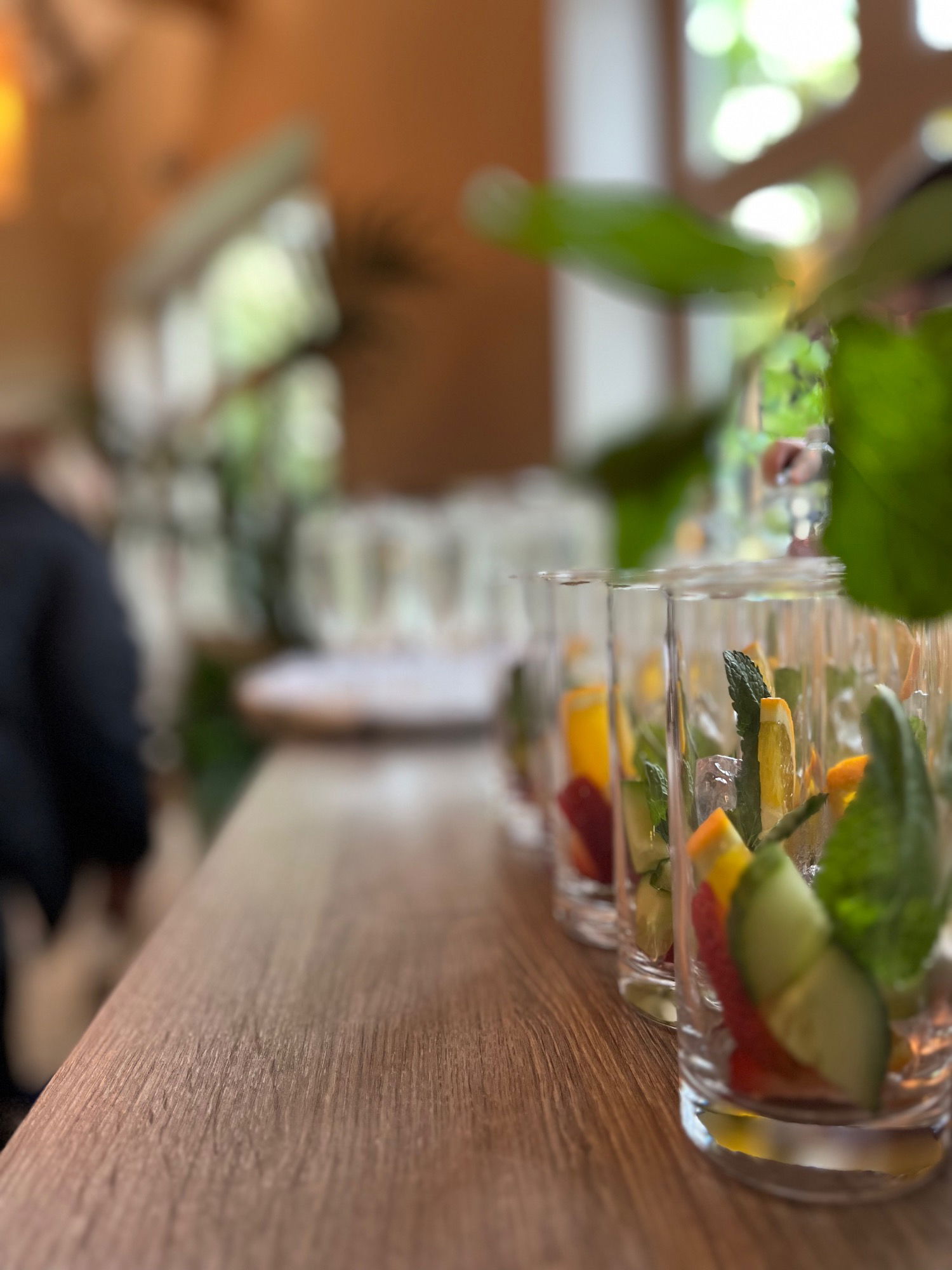 Dan Trilby Singer Guitarist Review Wedding Gloucestershire