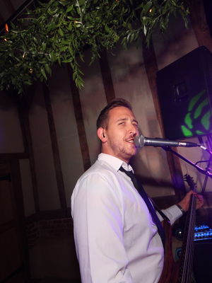 Event The Hot Shots Function Band Essex