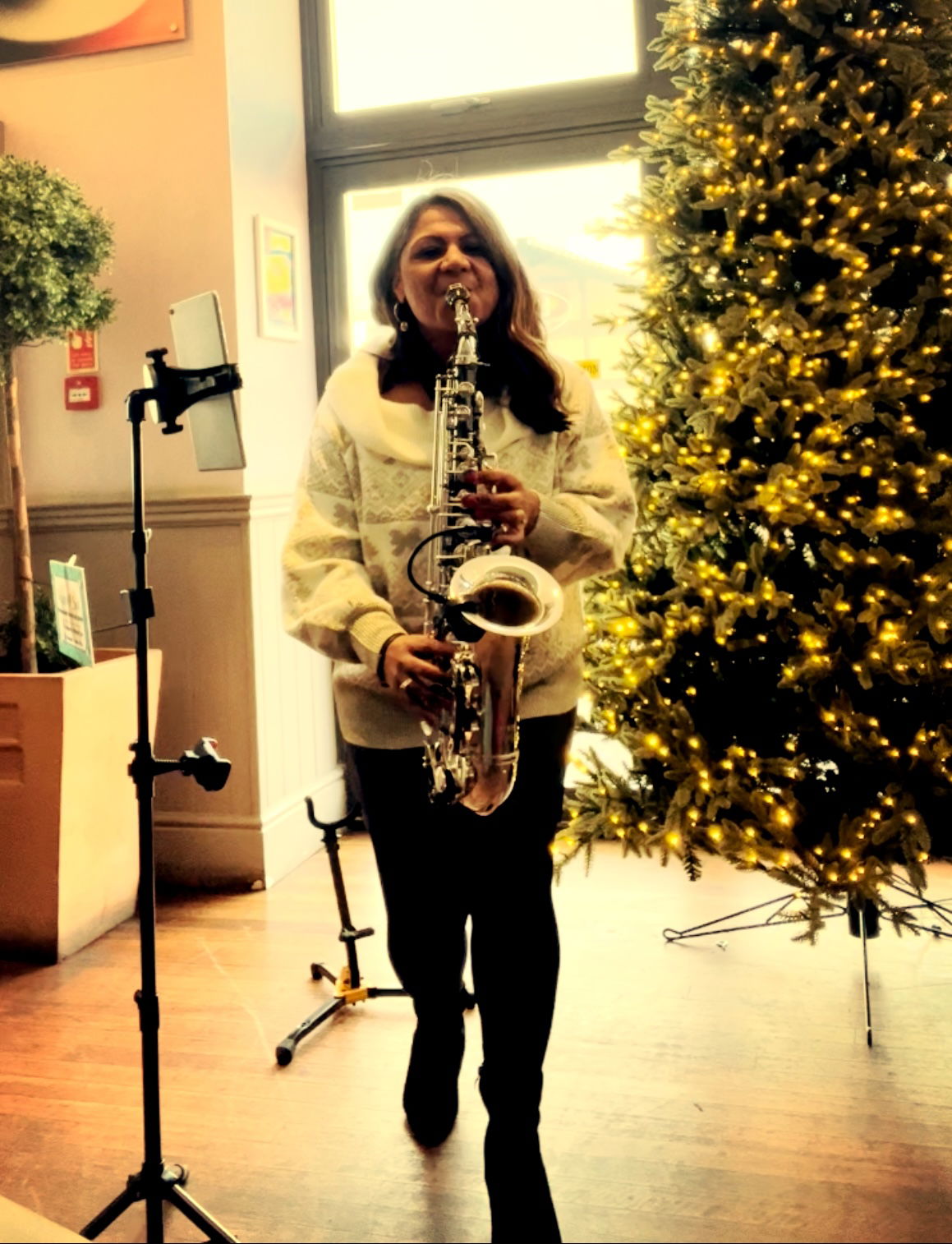 Mads on Sax Saxophonist Review Corporate Event Essex