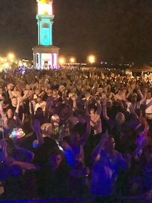 Event Riser Function Band Essex