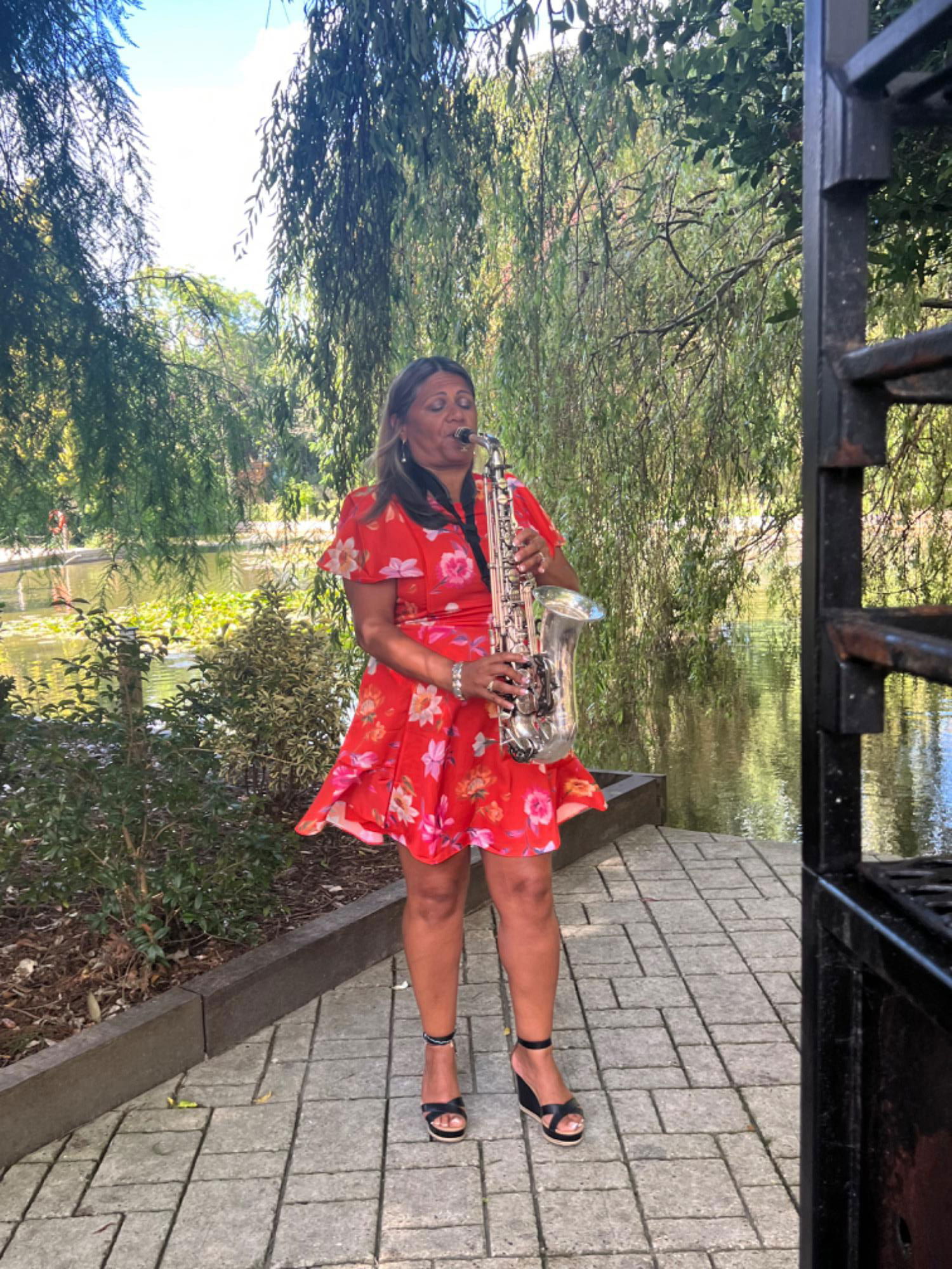 Mads on Sax Saxophonist Review Wedding Essex