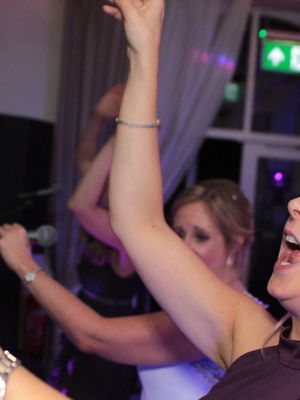 Event Happy Hour Function Band Kent