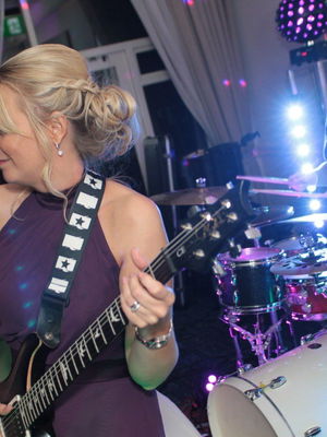 Event Happy Hour Function Band Kent