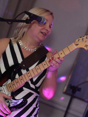 Event Happy Hour Function Band Kent