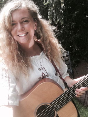 Event Kelly Barnes Singer Guitarist Northamptonshire