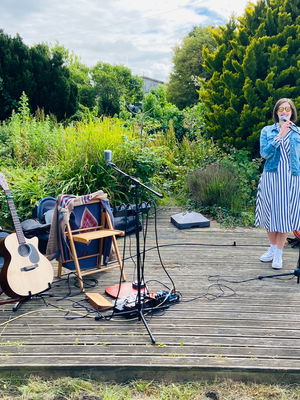 Event Blue Velvet Acoustic Band Glamorgan