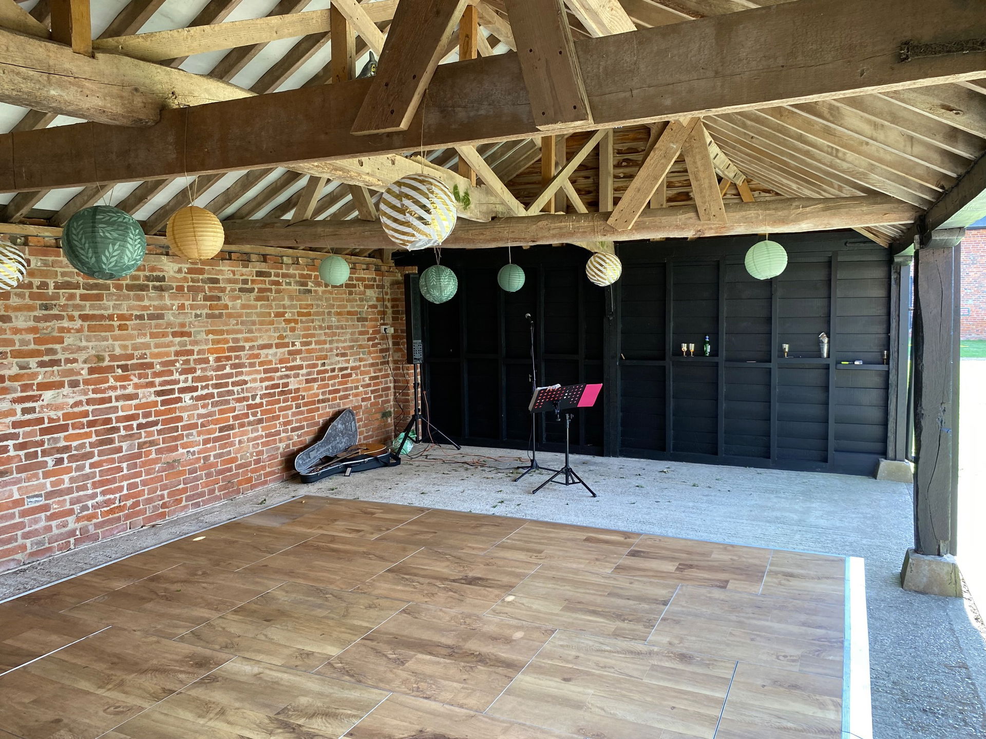 Daniel Cassini Singer Guitarist Review Wedding Suffolk