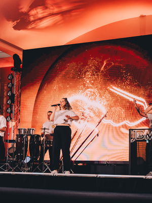 Event Sonic Paradise Pop and Dance Party Duo Oxfordshire