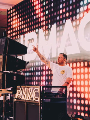 Event Sonic Paradise Pop and Dance Party Duo Oxfordshire