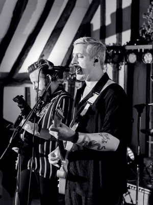 Event The Kicks Function Band Surrey