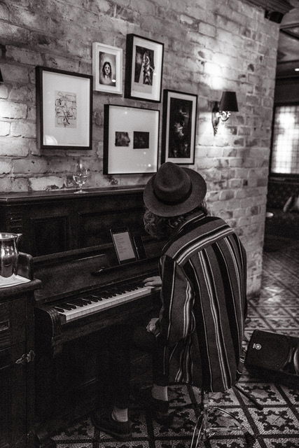 Russell Flynn Solo Artist, Duo or Trio Review Wedding London