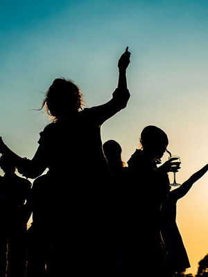 Event Kelly Barnes Singer Guitarist Northamptonshire