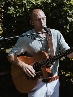 Event Joe Brian Singer Guitarist Hampshire