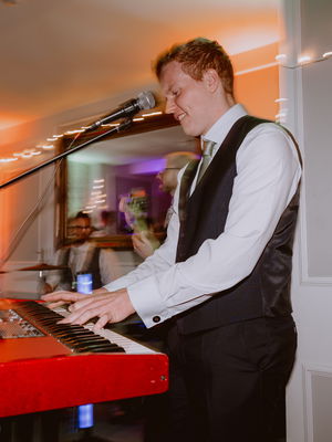 Event Boogie Nights Party Band London