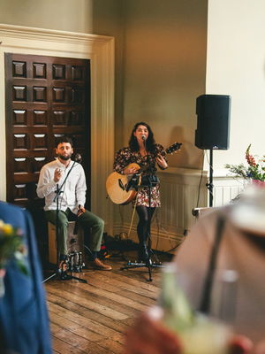 Event Isla Solo Singer/ Guitarist London