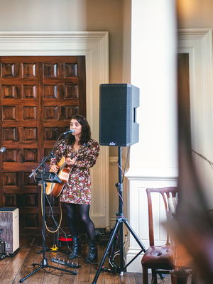 Event Isla Solo Singer/ Guitarist London