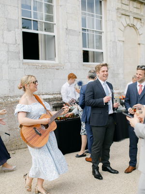 Event Florence Smith Singer / Guitarist / Pianist / Ukelele London