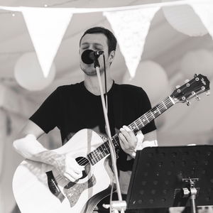 Marcus Singer Guitarist Wedding Hampshire