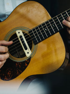 Event James Edward Singer Guitarist London