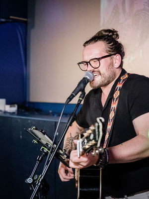 Event Marc Osborne Singer Guitarist East Yorkshire