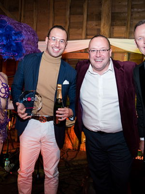 Event Paparazzi Entertainers Street Performer Feltham, London