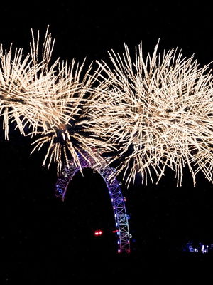 Event Paparazzi Entertainers Street Performer Feltham, London