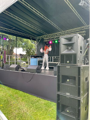 Event Motown Queen Solo Singer With Tracks Gloucestershire
