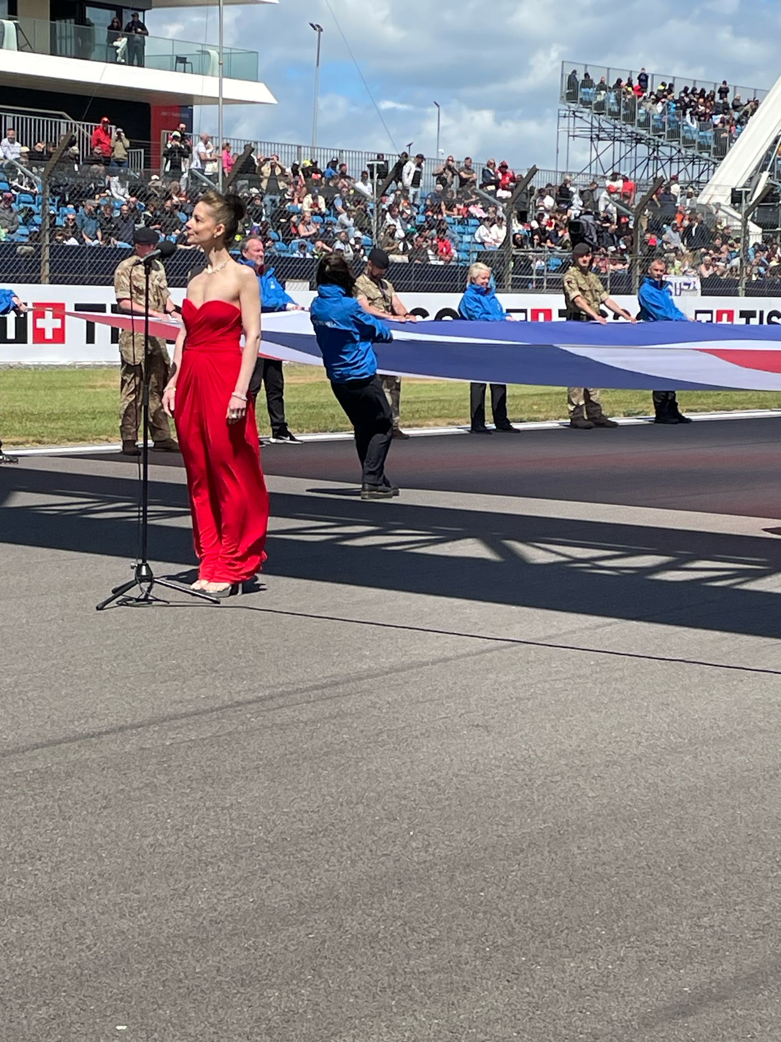 Emily Rose Classical & Opera Singer Review Festival / Outdoor Event Buckinghamshire