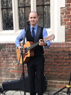 Event Acoustic Paul Singer Guitarist Essex
