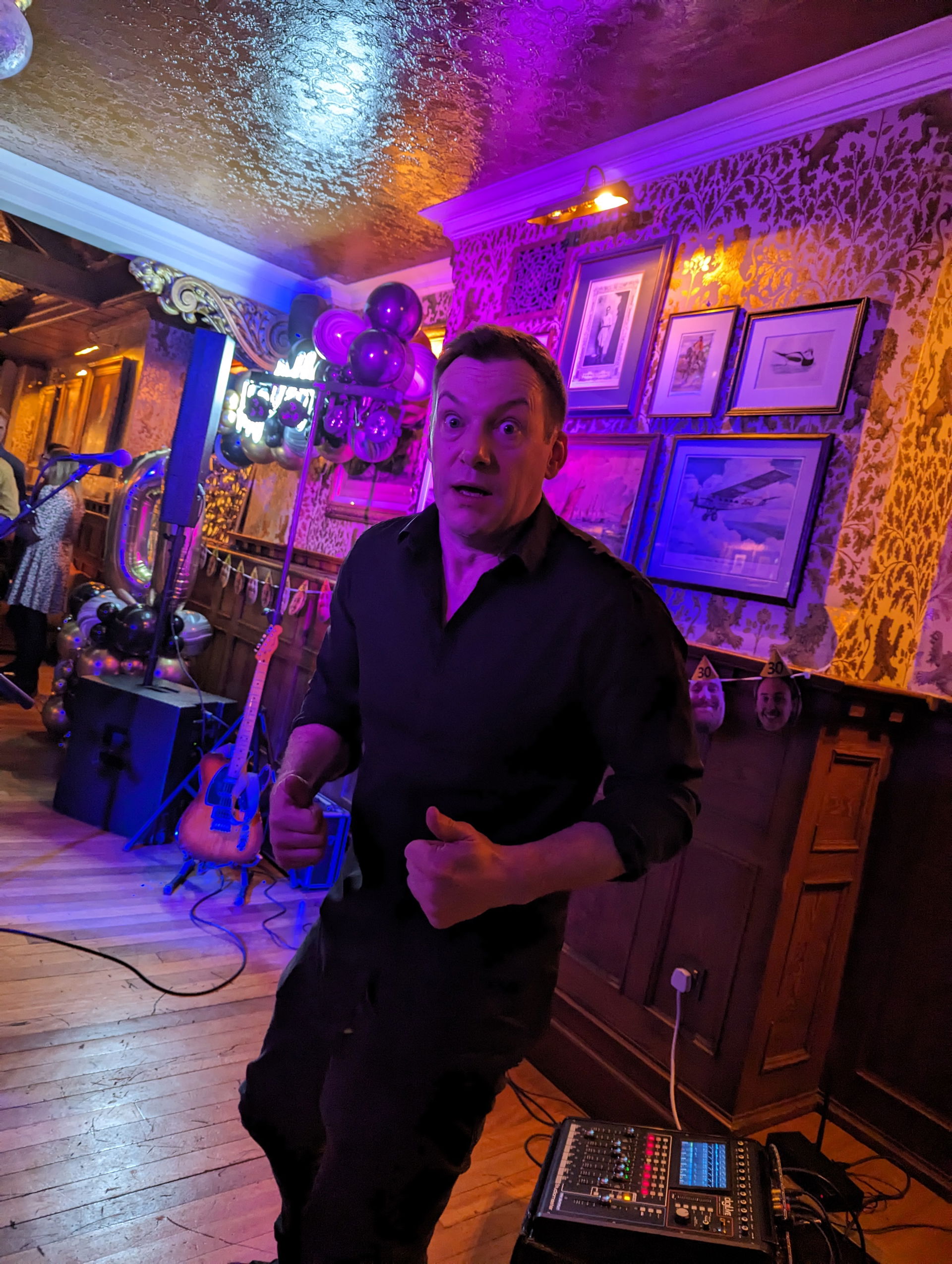 LOOP Duo Solo Artist, Duo or Trio Review Private Party Nottinghamshire