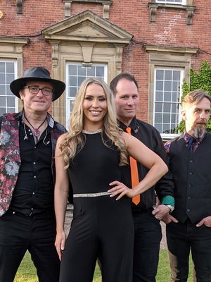Event Twisted Pop Function Band Northamptonshire