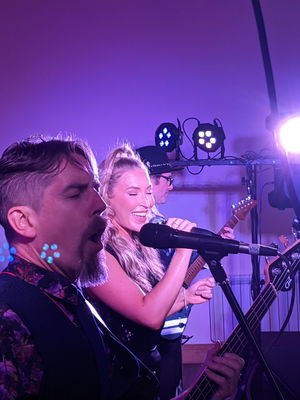 Event Twisted Pop Function Band Northamptonshire