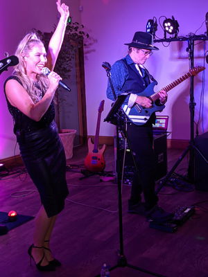 Event Twisted Pop Function Band Northamptonshire