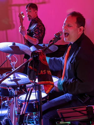 Event Twisted Pop Function Band Northamptonshire